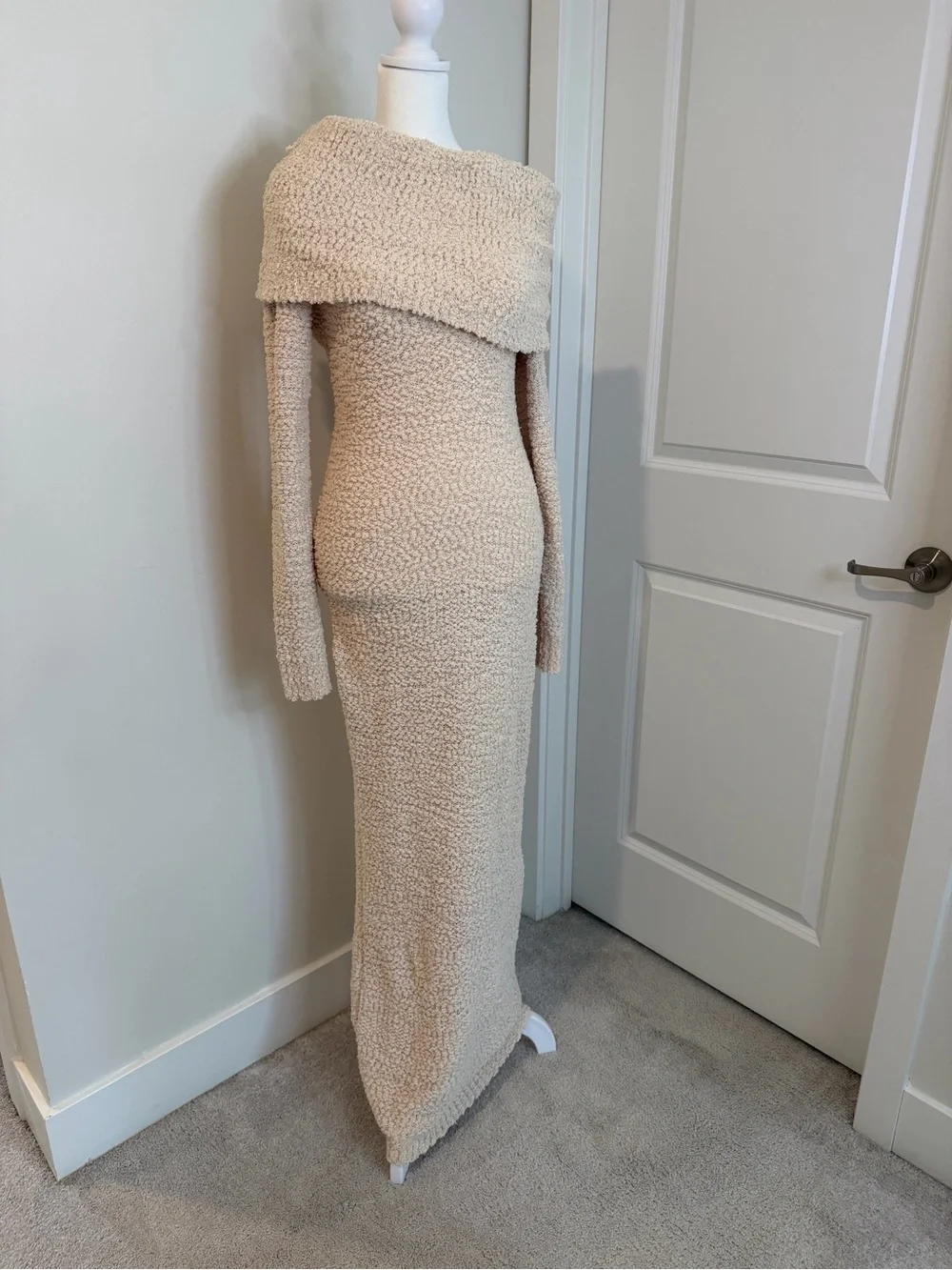 JLUXLABEL Off-Shoulder Cream Maxi Knit Dress - Picture 6 of 14